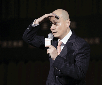 壹周立波秀_周立波的收入