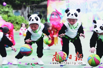 未来10年发达地区应高质量高起点普及学前教