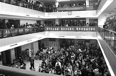 广安门中医院就诊高峰系统瘫痪