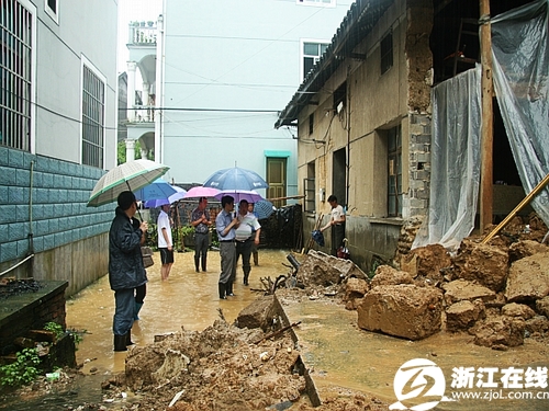 华埠镇人口_开化使用说明书 专治各种城市病(3)