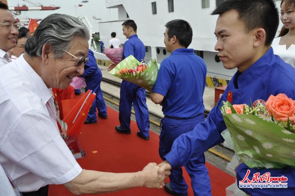 "中国蛟龙"潜向5000米深海 专家详解载人潜水任务-载人潜水器,蛟龙号,